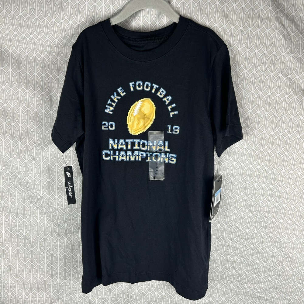 Kids NikeT-shirt‎ Size Medium Sportswear Champs 2019 National Championship